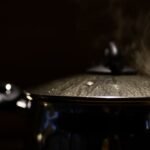 stainless steel cooking pot with lid